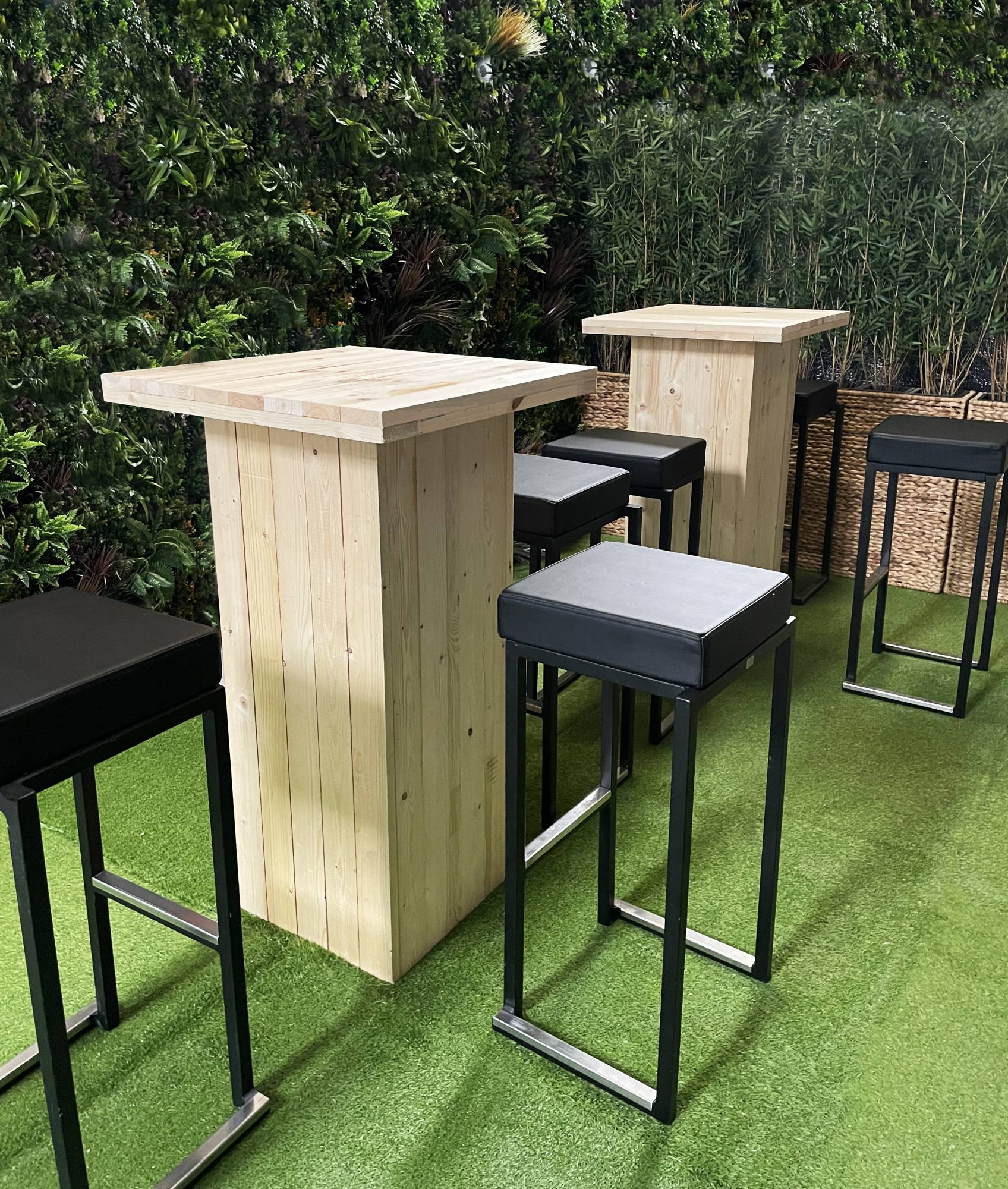 Mobilier éco-responsable en bois en location en région parisienne