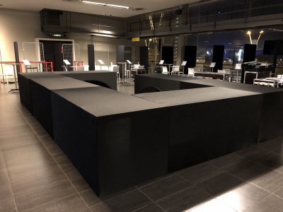 Buffet Box noir pour buffet en location à Paris